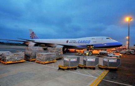 深圳机场入口：空运货物清关怎样操作？？？？？？？