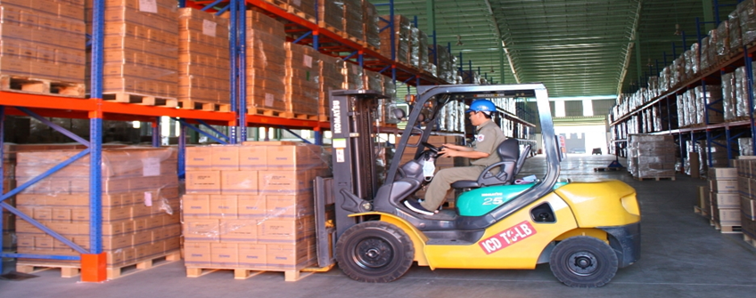 凭祥代驾司机怎样排队过境越南？？？？？？